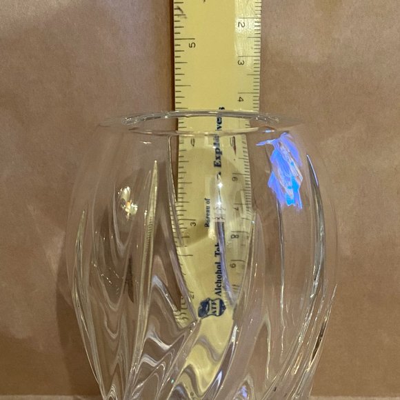 Marquis by Waterford Crystal Wyndmere Bud Vase - Picture 6 of 9